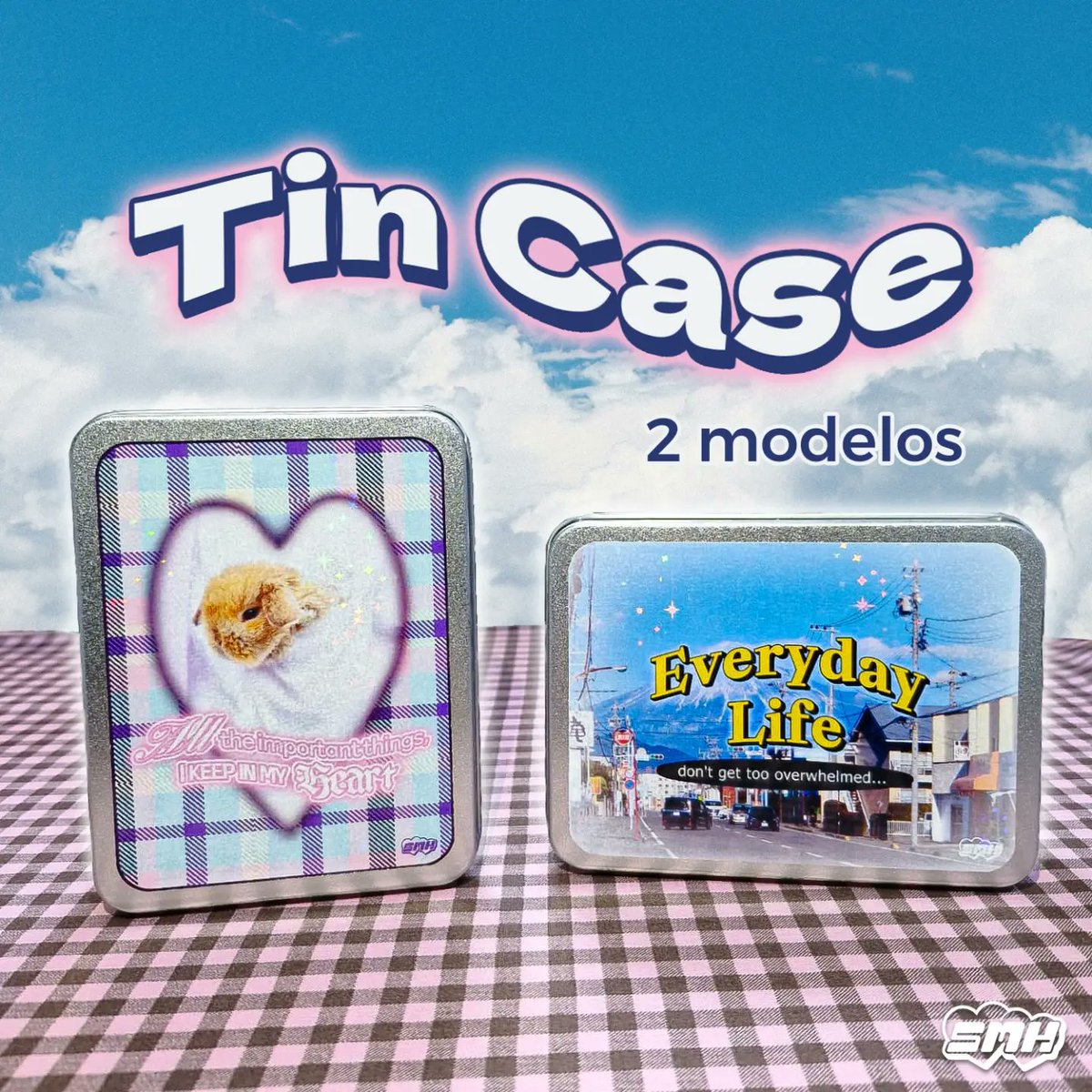 somehow_com's tweet image. agora você vai ter um lugar pra guardar todas as suas coisinhas: as latinhas da SOMEHOW!!
são 2 modelos super fofos pra você escolher💗 

esses e muitos outros produtos vão estar disponíveis na nova season "Sweet World", mais informações em breve!