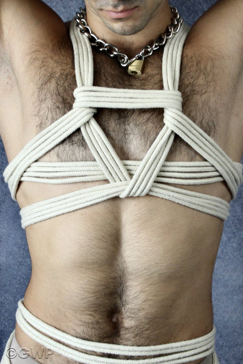 Heart chest harness. Believe it or not, this was the first time I had ever done this tie.