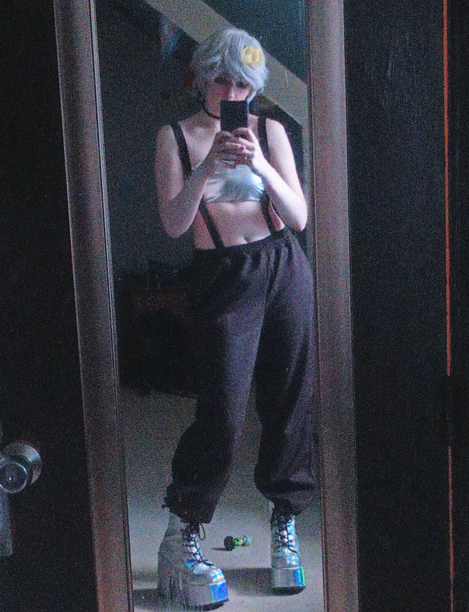 Vshartener's tweet image. realized i never posted a good body shot heres the full outfit i love marie splatoon