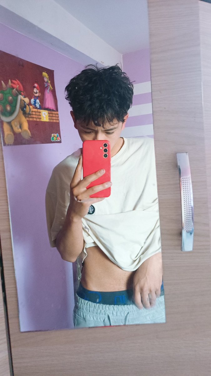 danieldange3's tweet photo. 😏😋🍆🍑 hablamos? https://t.co/6ZRK6fTaJl