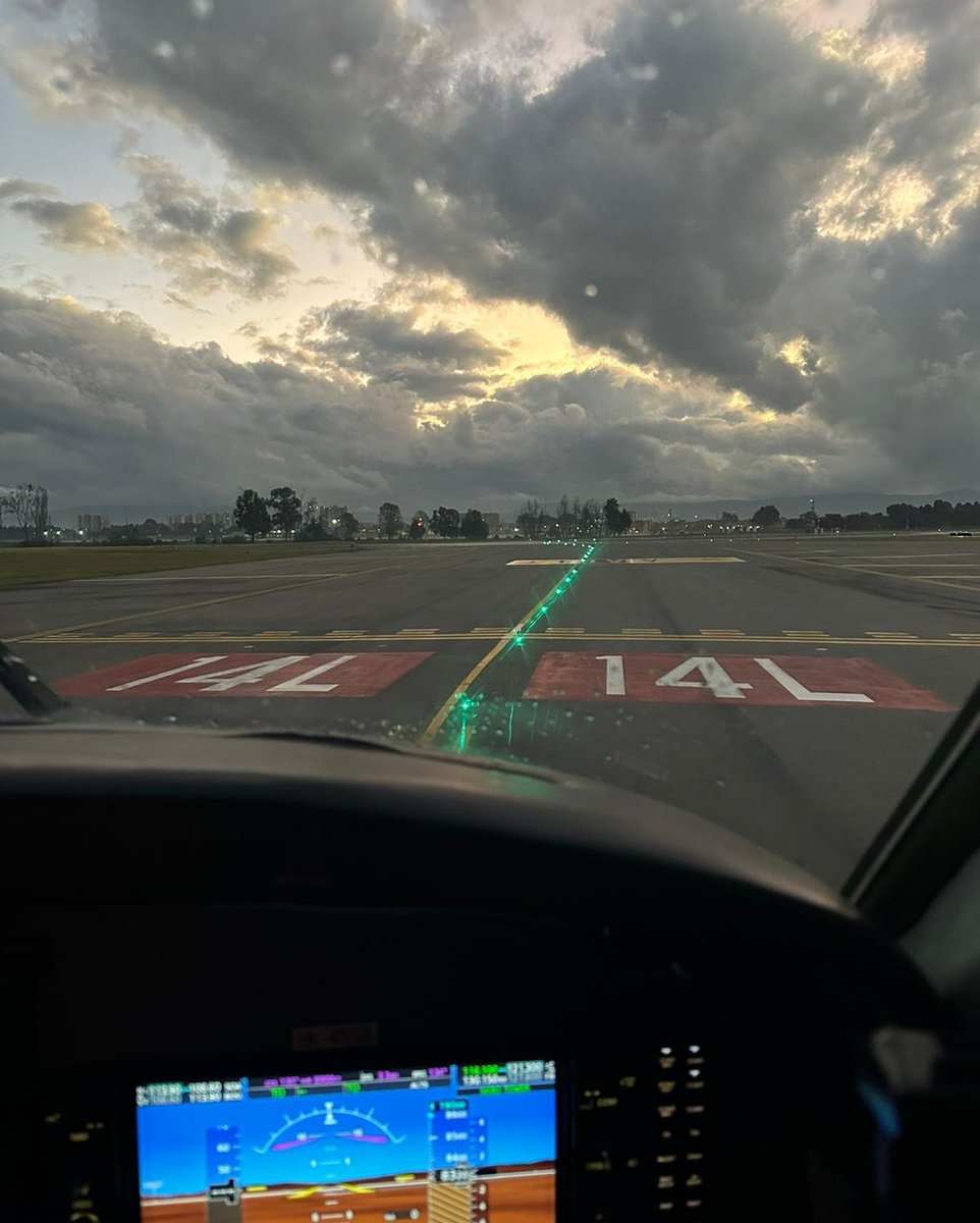 Lining up ✈️ Ready for a new adventure!🧳 #SEARCA #PrivateFlights #VuelosCharter