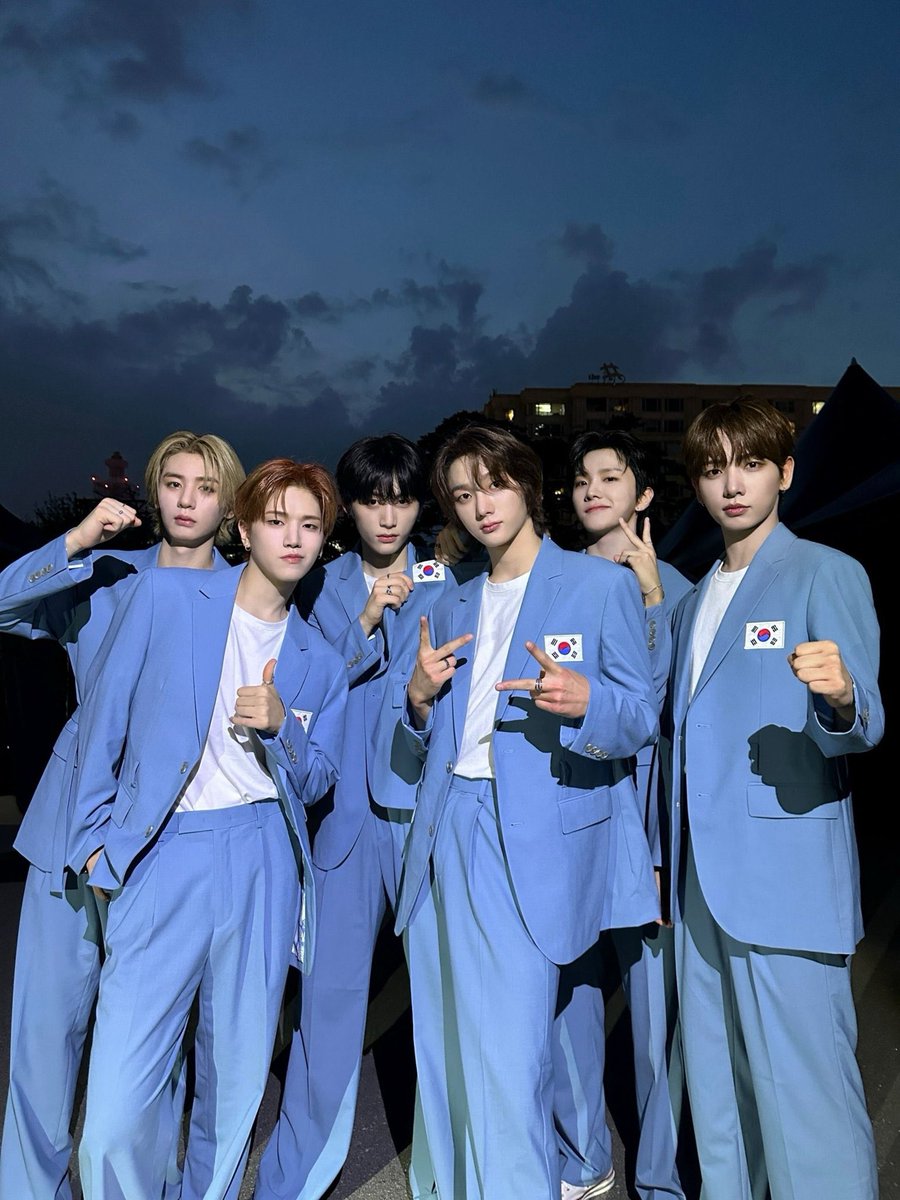 240816 2024 Paris Olympics National Festival < Heroes of Paris >🚪📸

WE DID THAT!! 🇰🇷