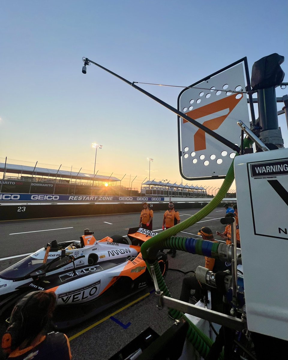 Sunset rides. 😍🌅