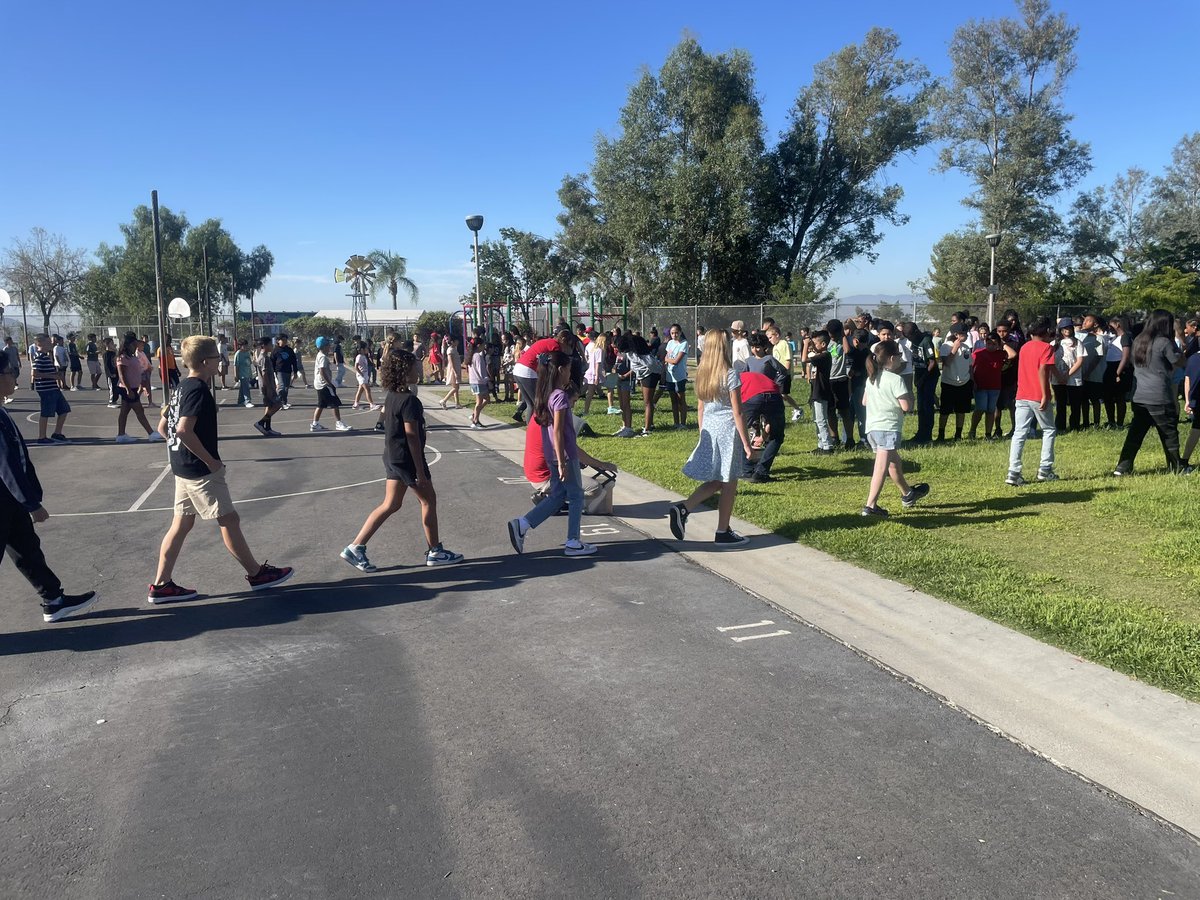 First fire drill for 24/25 is in the books!! Hope everyone had a great start of the year!! #NorthRidgeRocks #MVUSD