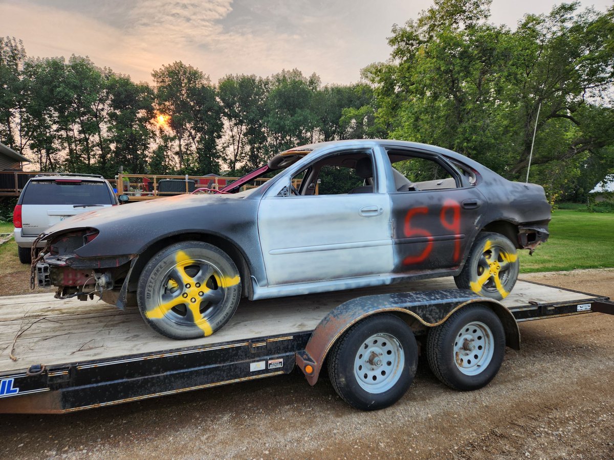 davidediger's tweet photo. Demolition derby at the Glenboro fair tomorrow. https://t.co/S0sG26eZB5