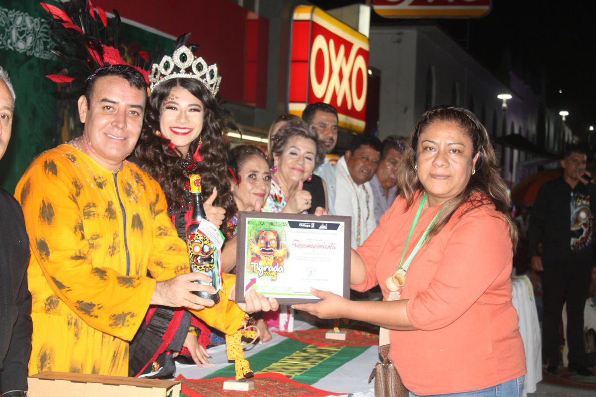 Un éxito el tradicional recorrido de la Tigrada 2024, con la participación de cientos de personas, vestidas de Tigres, Perros, Acatecas y San Jeronimeñas de los diferentes barrios y colonias de Chilapa, además Tigres y danzas representativas de diferentes municipios invitados.