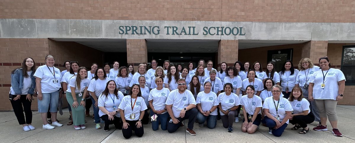 The best staff around works at Spring Trail Elementary!!! <a href="/sdu46/">School District U-46</a> <a href="/Jason_Krause5/">Jason Krause</a>