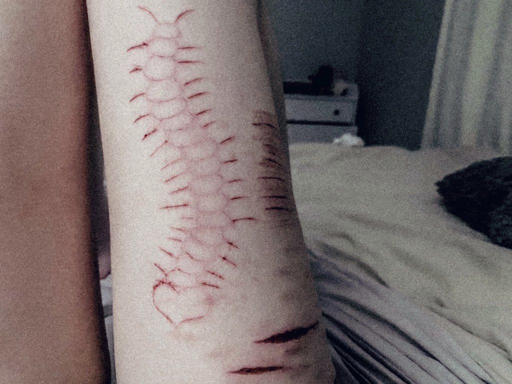 7ombiee's tweet photo. Me encantaron ^3^
créditos: @mentallyunkn0wn  / no encontré a quién pertenece 👎 https://t.co/Zs6wsr5NHr