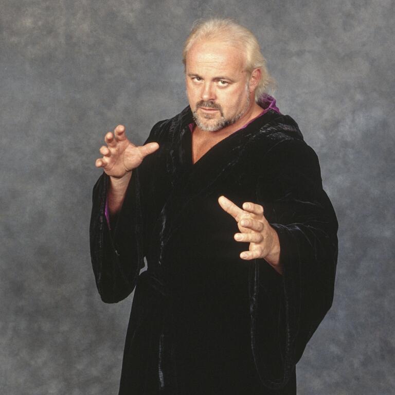 TheEerieHollows's tweet image. The Dark Psychological Heel

Kevin Sullivan started it, Bray Wyatt expanded on it, should Karrion Kross keep it going?

Abso-fxxxing-lutely!

#TheTaskmaster #TheNewFaceOfFear #WyattSicks 
#KarrionKross #TheFinalTestament