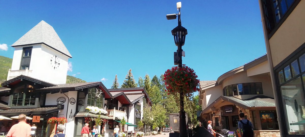 NahraFamily's tweet photo. Vail, Colorado https://t.co/sLoZ33GzM8