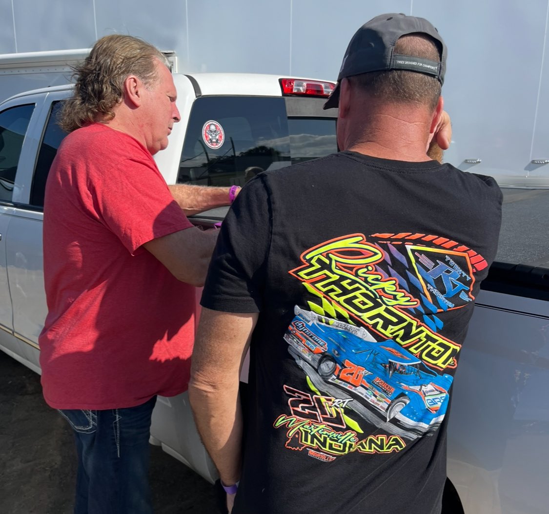 JDove_Phenom's tweet photo. Legends Never Die β οΈβ―οΈπΈπ
#TeamZeroForever #ScottBloomquist #DirtLateModels #DirtLateModelRacing https://t.co/BaYtqKKn7L