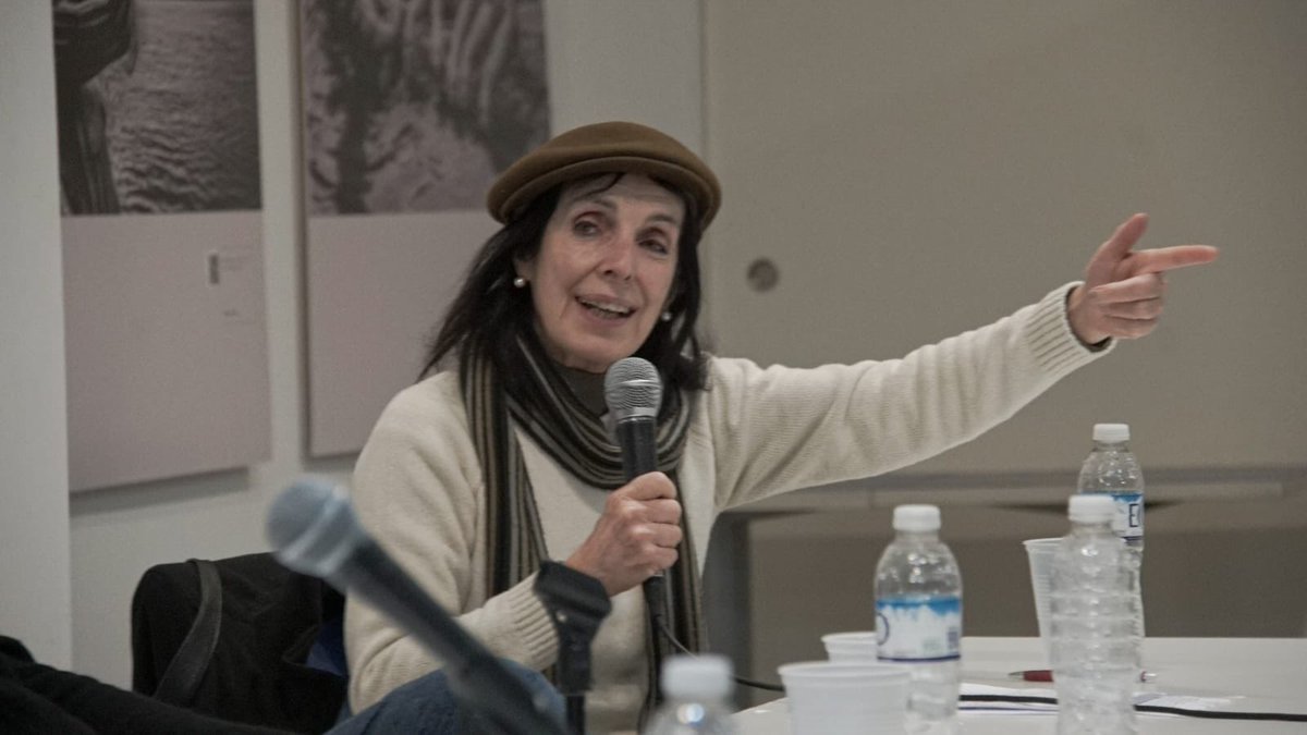 Peronismociudad's tweet photo. Dimos inicio en @UMETeduar al ciclo de charlas “1974 - 2024: 50 años del Modelo Argentino para el Proyecto
Nacional”

Panel:
@mbarroetavena 
Noemi Brenta 
@CarlabPitiot 

Moderación de Pedro Gallardo.

Unas fotos de lo que fue un debate necesario de cara al futuro de la patria. https://t.co/bpQfBfiOKt