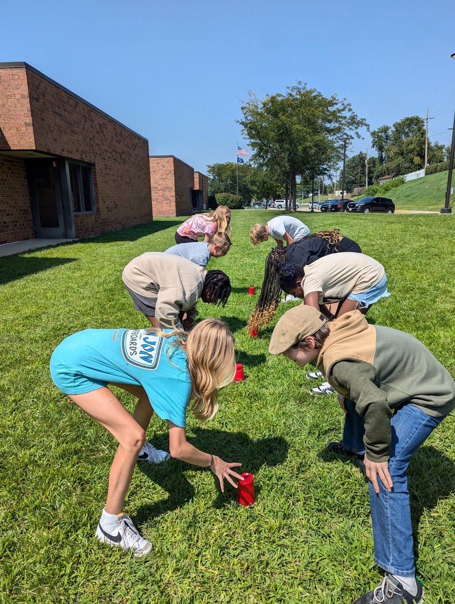 EnglAshAndersen's tweet photo. A fun brain break game of Shoulders, Knees, Cup! on a beautiful Friday afternoon @NMS_Mustangs https://t.co/v5NA9OayRi