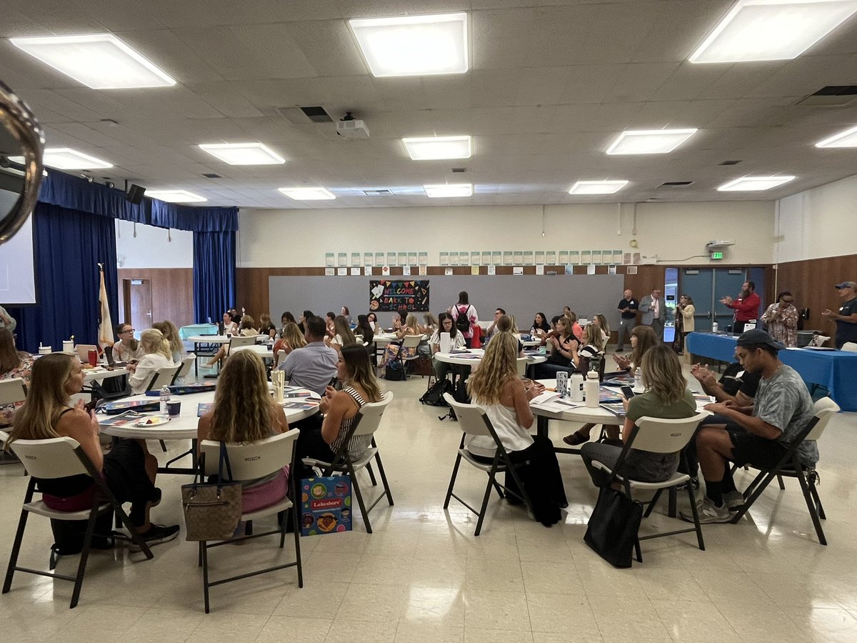 gill4cvusd's tweet photo. So happy to participate in welcoming a roomful of educators new to our @ConejoValleyUSD family. Here’s to a wonderful new year of learning and growing together #ProudTrustee #CVUSDForward https://t.co/MCVqu2tZEY