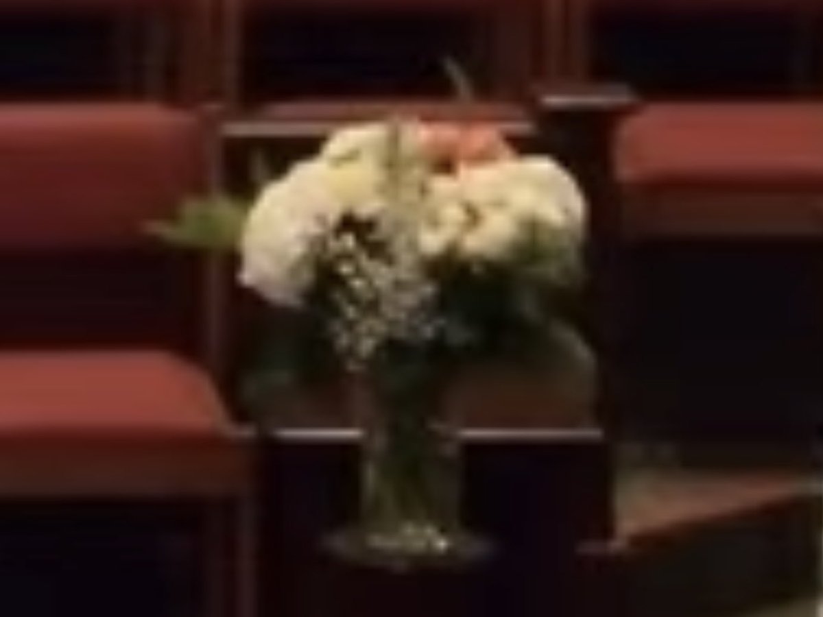 SweetResaleShop's tweet photo. @ftdflowers I ordered the Pastel Peaceful Basket to be delivered to a funeral today.  It was to be made up of beautiful purple roses in a white basket. What you delivered was TOTALLY DIFFERENT.  It looks cheap! I’m extremely disappointed!  (Photo from livestream) https://t.co/Vdz0mE8KPI