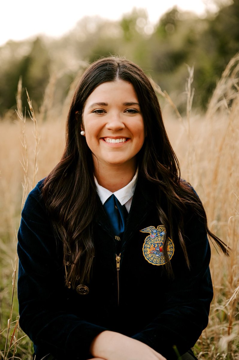 Rockvale_FFA's tweet photo. Congratulations to 2023 graduate Abbie Bowker! She is ONE of the 182 American Degree recipients from Tennessee! She has achieved the highest degree in the FFA because of her dedication to agriculture, FFA, and her community! Way to represent Rockvale FFA. We are so proud! https://t.co/gWIvy4DZlz