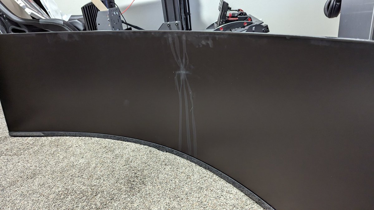 digitaljoel's tweet photo. My "new" monitor from @BestBuy is a real winner with an obvious crack in the panel and someone else's fingerprints all over it... https://t.co/ih6V63v3yQ