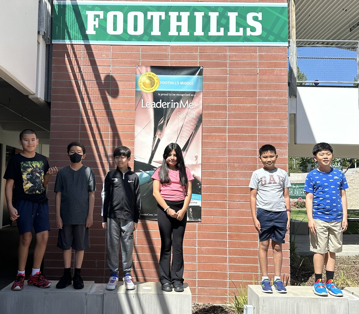 MiMitziFranco's tweet image. @FoothillsMS @benacker @ArcadiaUnified Welcome to the 2024-2025 school year! Grateful for all my students-amazing kids! #ArcadiaFirstDay