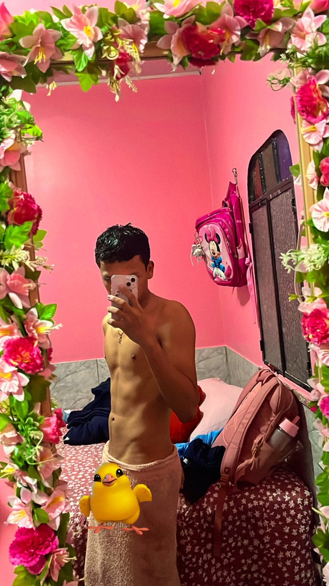 kennie 🦖 tweet media