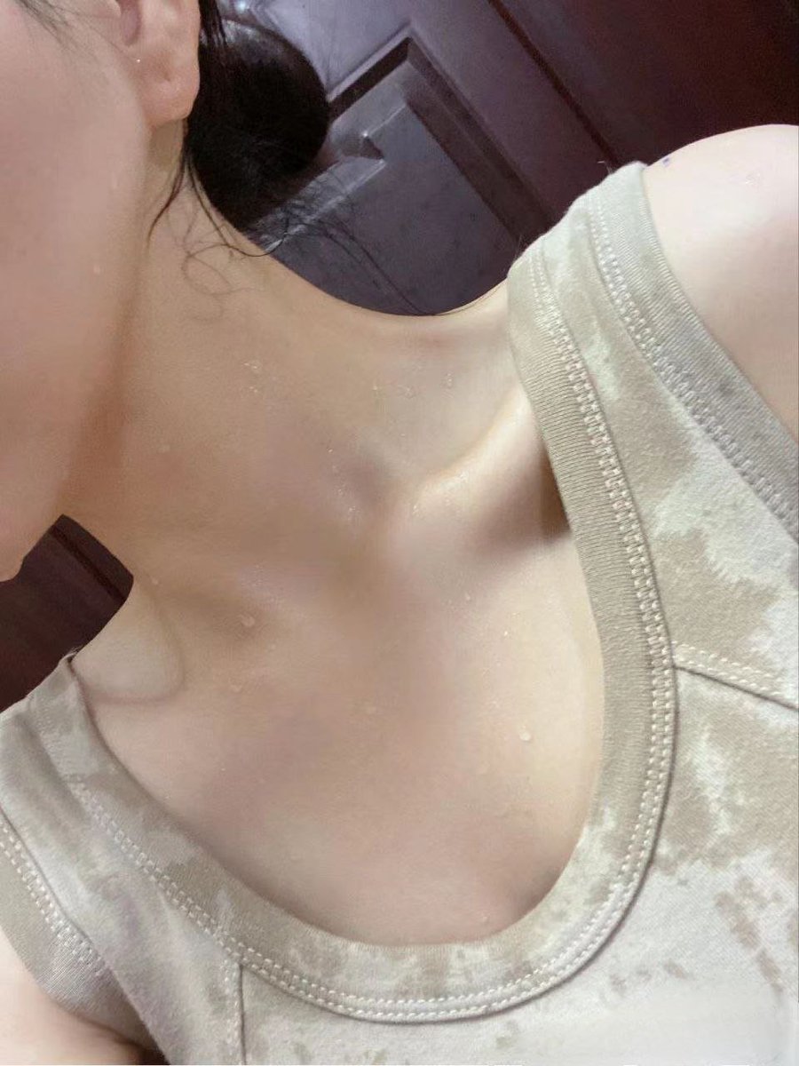 多希望 我的汗水 是留在你身上 而不是地板上 想舔汗的+1
葉子媽媽的養生秘訣 
是掰開腿 
邁開腿 
保持美麗心情 https://t.co/BEGvBVrvpv