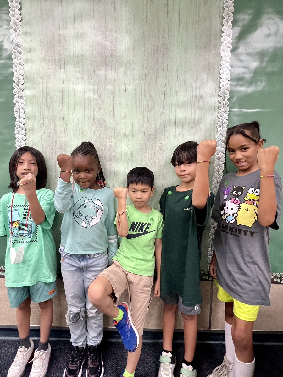 ArmstrongPUSD's tweet photo. Friendship Day at Armstrong!!  Our wonderful campus supervisors and custodian showing their spirit by wearing green! Our Eagles sporting their cool friendship bracelets!! Thank you PTA! What a great way to end the first week of school! 💚#friendshippower #proud2bepusd #eaglessoar https://t.co/Sazpdiad8w