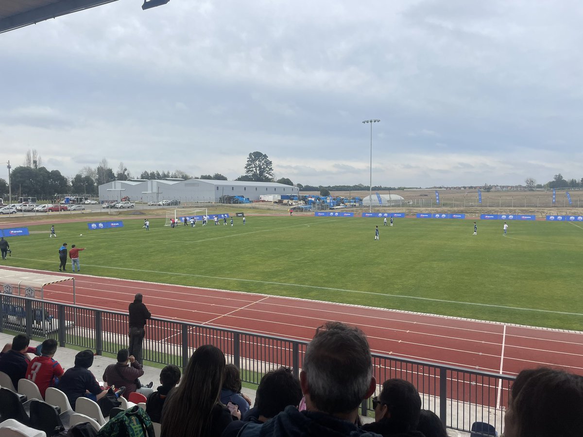 franco028's tweet photo. Cancha complejo PF en Talca, complejo de primer nivel regional y a nivel país me atrevería a decir https://t.co/sOUxkGwEWu