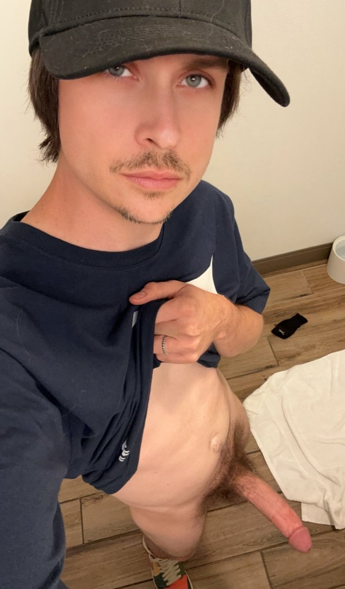 forestkidx's tweet photo. Can I dick you down? https://t.co/V0RQYyJo1n