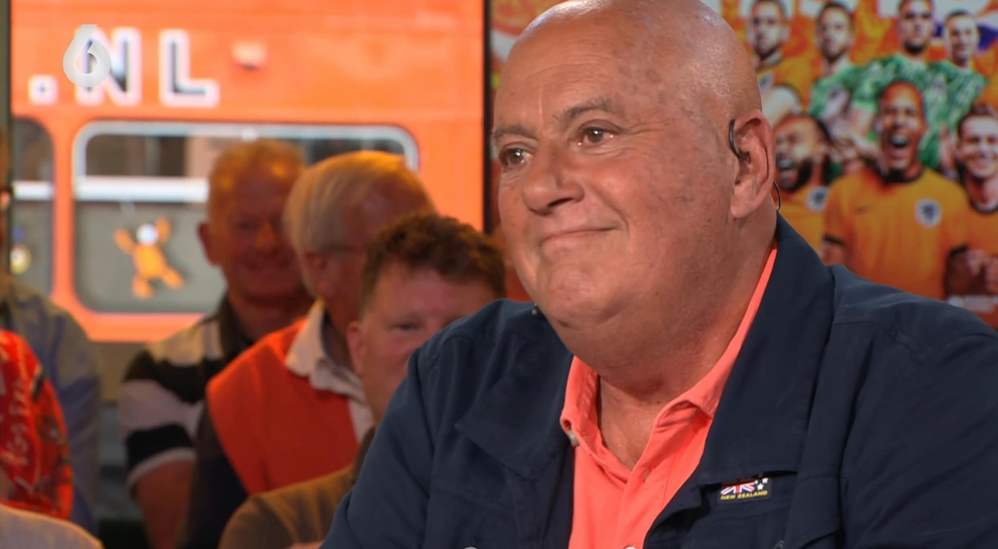 GVK-mHTWQAAU-V8?format=jpg&name=large