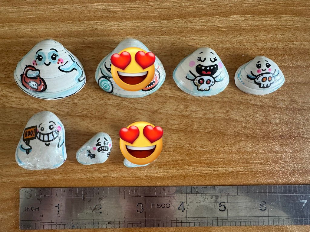 One for #aughost #augtober… my Ghost in the Shell and Spooky stone collection. Available for forever haunts in my kofishop 

Only 5 of my wee spooks left! 

Act fast! Don’t let them GO INTO THE LIGHT! 

Link below

#ukgiftam #mhhsbd