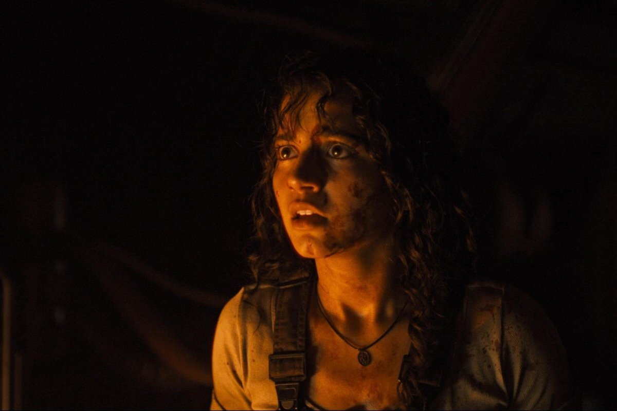 manuelsbento's tweet photo. Cailee Spaeny &amp; David Jonsson are phenomenal as the main characters in #AlienRomulus. But, please, let's not ignore the impressive display of Isabela Merced. Her effortless manner of showing despair &amp; pure fear is impressive, to say the least. So freaking expressive. https://t.co/7FlNRXuCgR