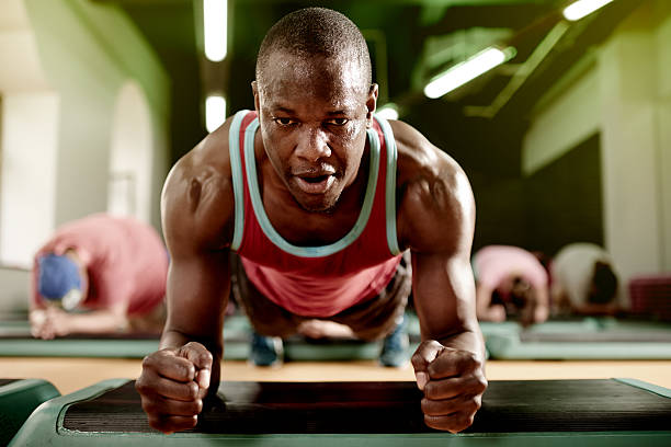 rkmhealth's tweet photo. UTAFITI: Wanaume kufanya mazoezi huboresha mbegu za kiume na kufanya ziongeze uwezo wa kusababisha mimba. Vitu vingine vinavyopendekezwa ni kula mlo kamili, kuwa na uzito unaoendana na kimo chako kiafya n.k! #TibaFasta https://t.co/do4lvFg2gR https://t.co/MWsEbzpyBA