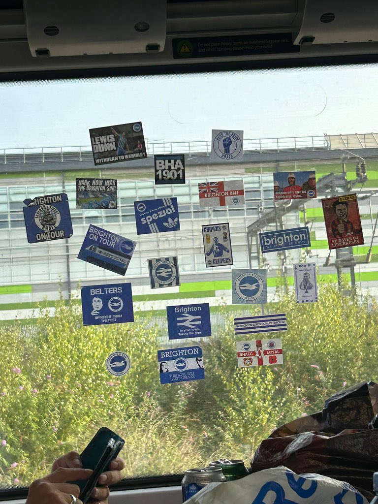 EightAce149's tweet photo. @DrinkingDOT #BHAFC away to Everton https://t.co/ewpj7F995l