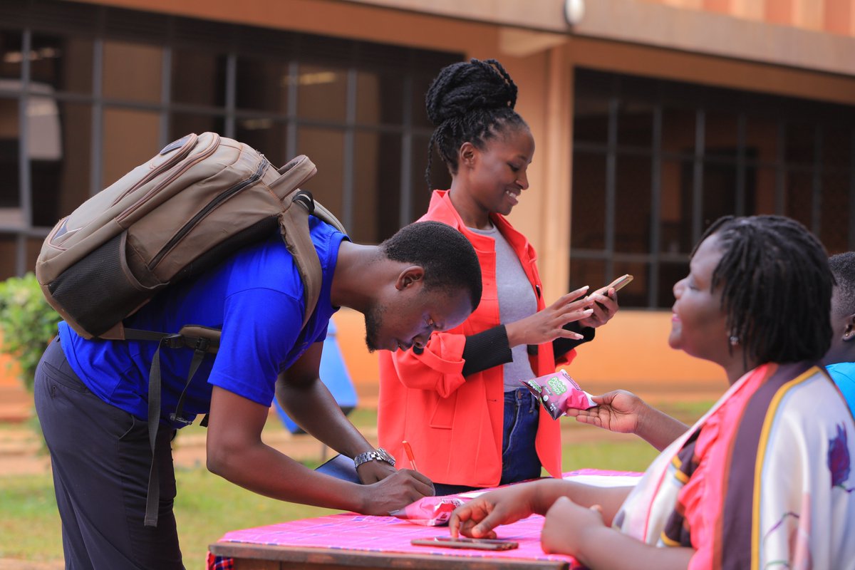 ViceVersaUganda's tweet photo. By 8:30 am, participants were already gathering for the Intervarsity Public Lecture at @kyambogou, eager to explore ways to enhance access to #SRHR services in Uganda.
#PartnersForImpact #AmplifySDGs #LeavingNoOneBehind
📸@OpenSpaceUganda https://t.co/AxII9EbVKs