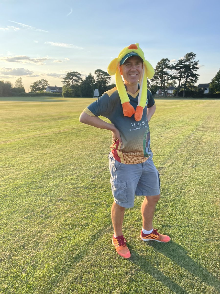 Caterham Cricket Club tweet media