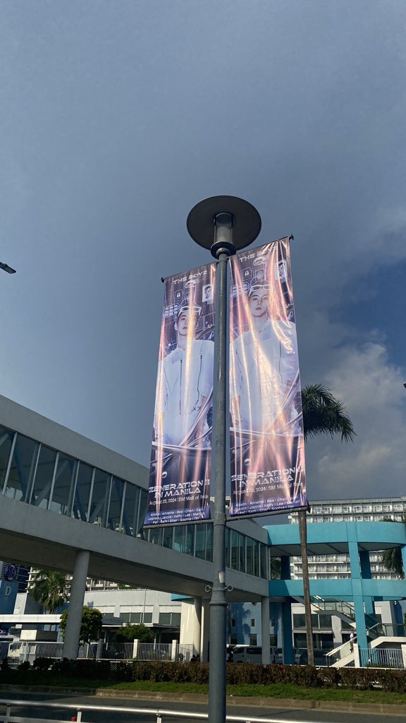 HallyuManila's tweet photo. THE Bs!!! The banners are up for 'THE BOYZ WORLD TOUR: ZENERATION II in MANILA' 

#ZENERATION2_MNL 
#THEBOYZ #더보이즈 #ZENERATION2 #제너레이션2 https://t.co/xcHXRU3hZG