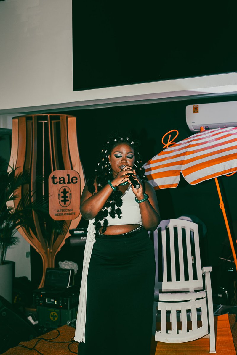 EssTheeLegend's tweet photo. A few #EssLive4 moments
Shot by @joey_klark
Tag whoever you see ❤️
If you have any moments from #EssLive4 just join the hashtag ❤️ https://t.co/XCpKicZcwd