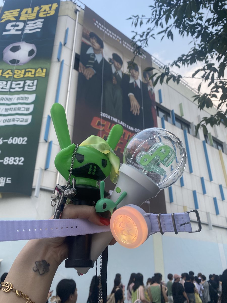 yyjjdh's tweet photo. 💗 @official_JDH93 @BAP_Bangyongguk @jongup_official @BAP_Youngjae @ZELO96 https://t.co/69PTztH4eg