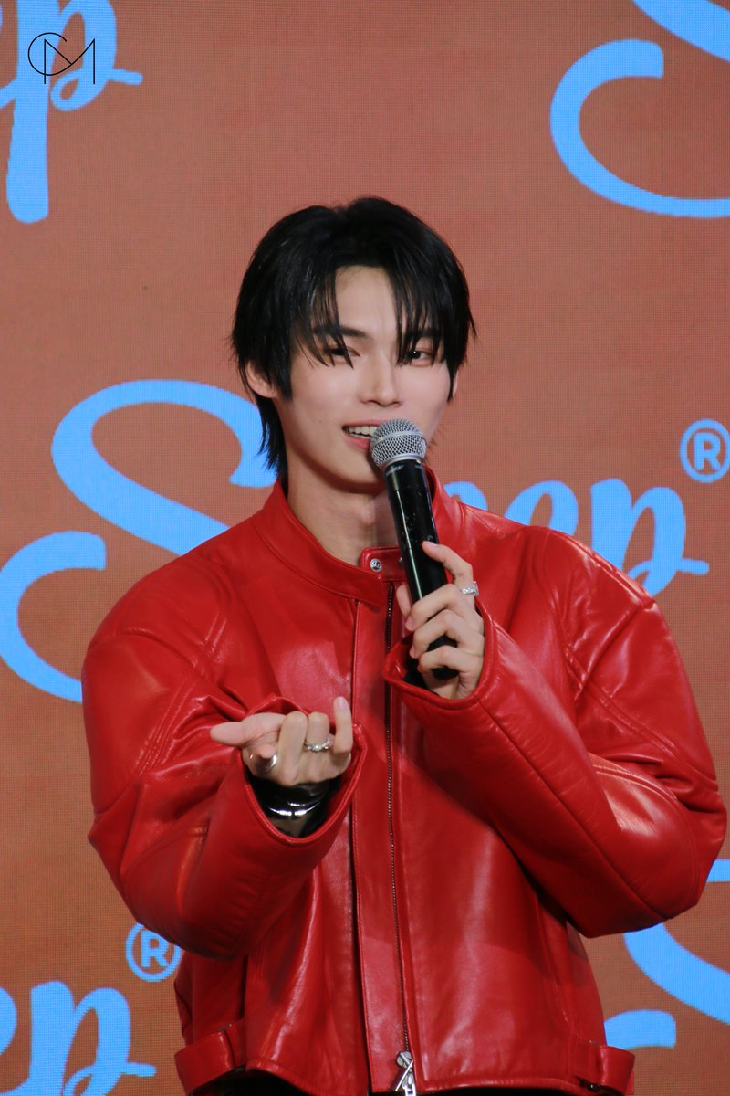 CM2Connect's tweet image. ปิ๊วว~ โดนใจรึยังนะ 🤘🏻🕸️
&quot;วิน เมธวิน” ในงานเปิดตัว คอลเลคชั่นใหม่
จาก AppleSheep ลาย Spider-Man  🕷️

#SheepxWin
#winmetawin
#วินเมธวิน