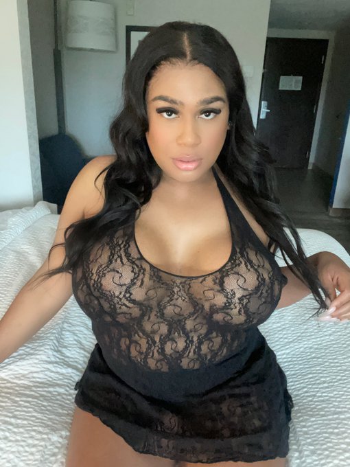 Watch ✨Carmen Masters✨'s leaked NSFW photo on TwXstars