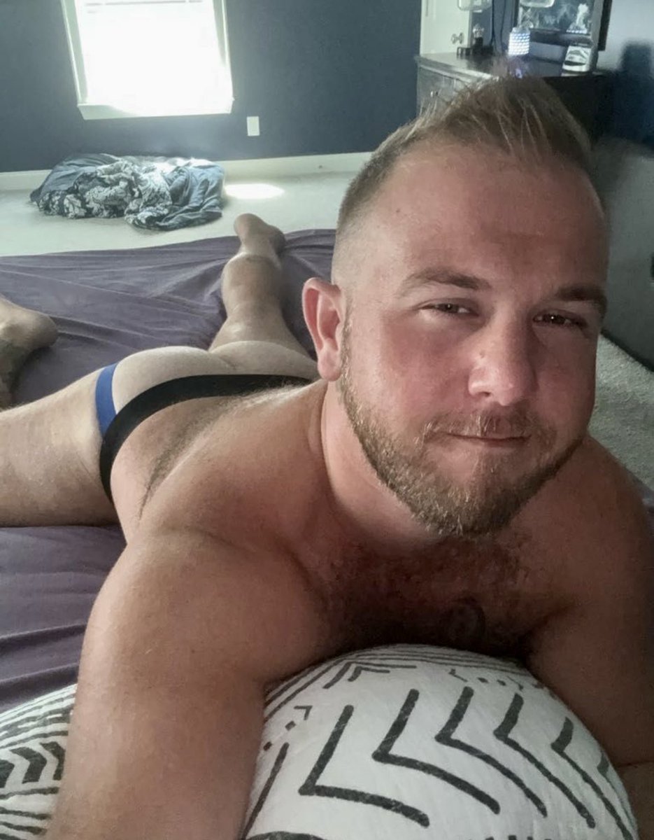 Who’s ready for the weekend? 😈