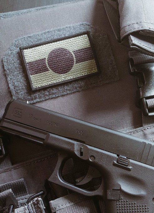 【C104事後通販告知】
日本連邦国防軍 JFフラッグパッチ、事後通販を開始しました。(マジで在庫には期待しないでください)
https://t.co/an5dxdSsuX
#C104 