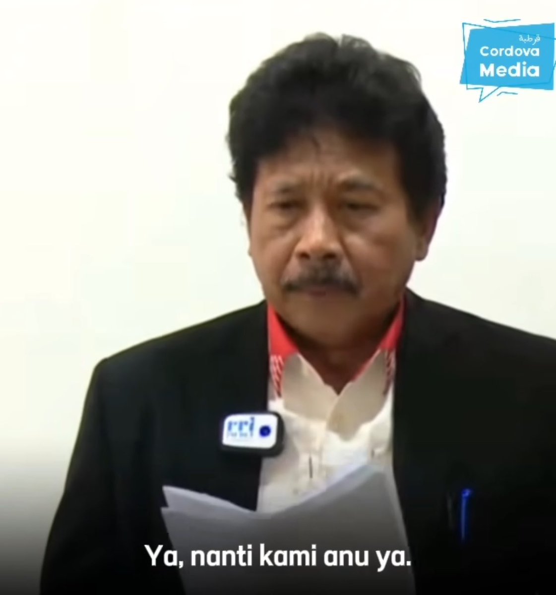ibnux's tweet photo. sukarela, karena kalo ngga mau ya harus pulang. Ongkos sendiri dan mengganti biaya yang sudah dikeluarkan negara https://t.co/3oTdIMJRF0