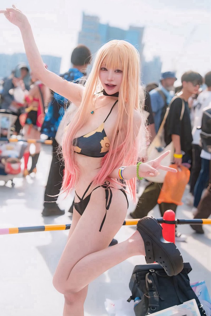 _aya_look's tweet photo. 着せ替え人形は恋をする/喜多川海夢
着せ恋/まりん

コスプレ/Cosplay

 #コスプレ #C104_コスプレ #C104Cosplay  #Cosplay #C104 https://t.co/HV71HH9789