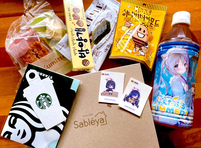夏コミの差し入れ頂きます🙏💕
ありがとうございます〜!!!! 