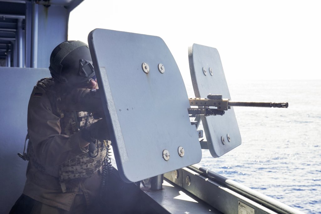 deu_flotilla2's tweet photo. Auch das ist #IPD24: Schießübungen mit allen Bordwaffen, d.h. vom 127mm #LargeCalibreGun #LCG über 27mm #MarineLeichtGeschütz #MLG bishin zum 12,7 mm #HeavyMachineGun #HMG & 7,62mm #Maschinengewehr. Der Umgang muss geübt werden, damit jeder Handgriff sitzt wenn es darauf ankommt. https://t.co/IA9q91NSvo