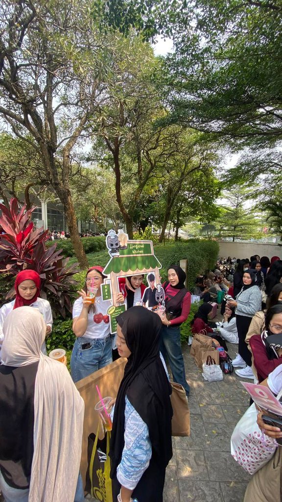Bluejays_INA's tweet photo. Go find our cornclips & freebies at Gate A
#WelcomeToIndonesiaJAY
#MyLuckyEncounterWithJay
#JayFarm #FATEPLUS_IN_JAKARTA https://t.co/D0HY9TkBTq