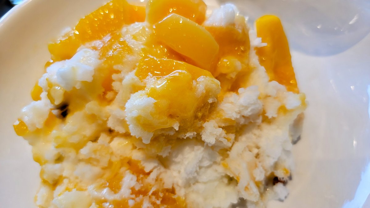 yamasan_k1's tweet image. 今日のおやつ☕

マンゴー🥭かき氷🍧

アイスアメリカーノ☕

ここのマンゴーかき氷めちゃくちゃ美味しい😋😋😋

台湾の越えたかも🍴😋

#ATWOSOMEPLACE