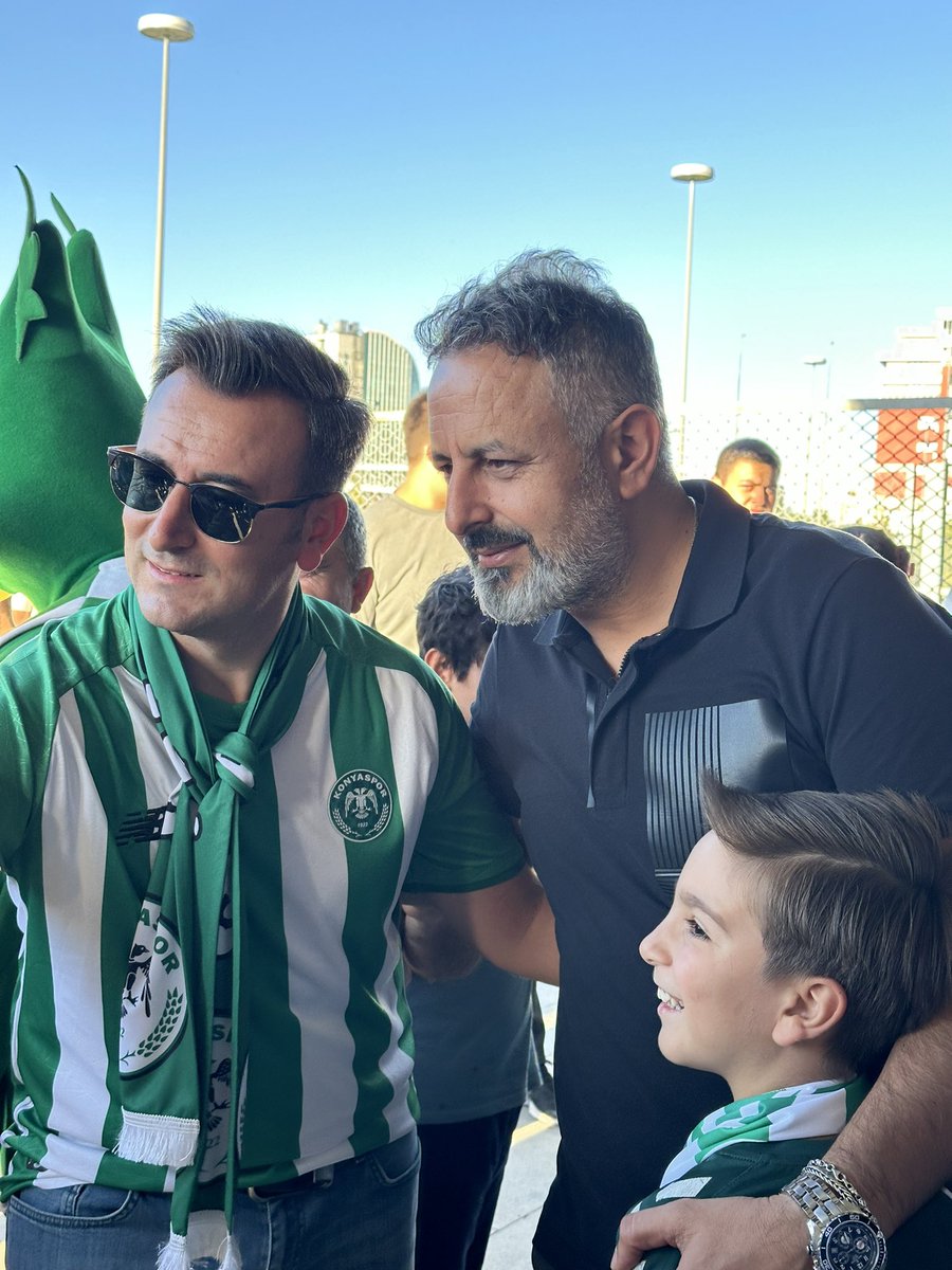 bhattinsahin's tweet photo. Başkanlarımızdan güzel kareler.. 
bu güzel etkinliğe destek verdikleri için çok teşekkür ederiz.. 
ayrıca konyastore sorumlusu ve yönetim görevlisi Ferdi Kabakcı başkanımızın elllerine sağlık çok güzel bi çalışma oldu https://t.co/oM2uZ3LvvI