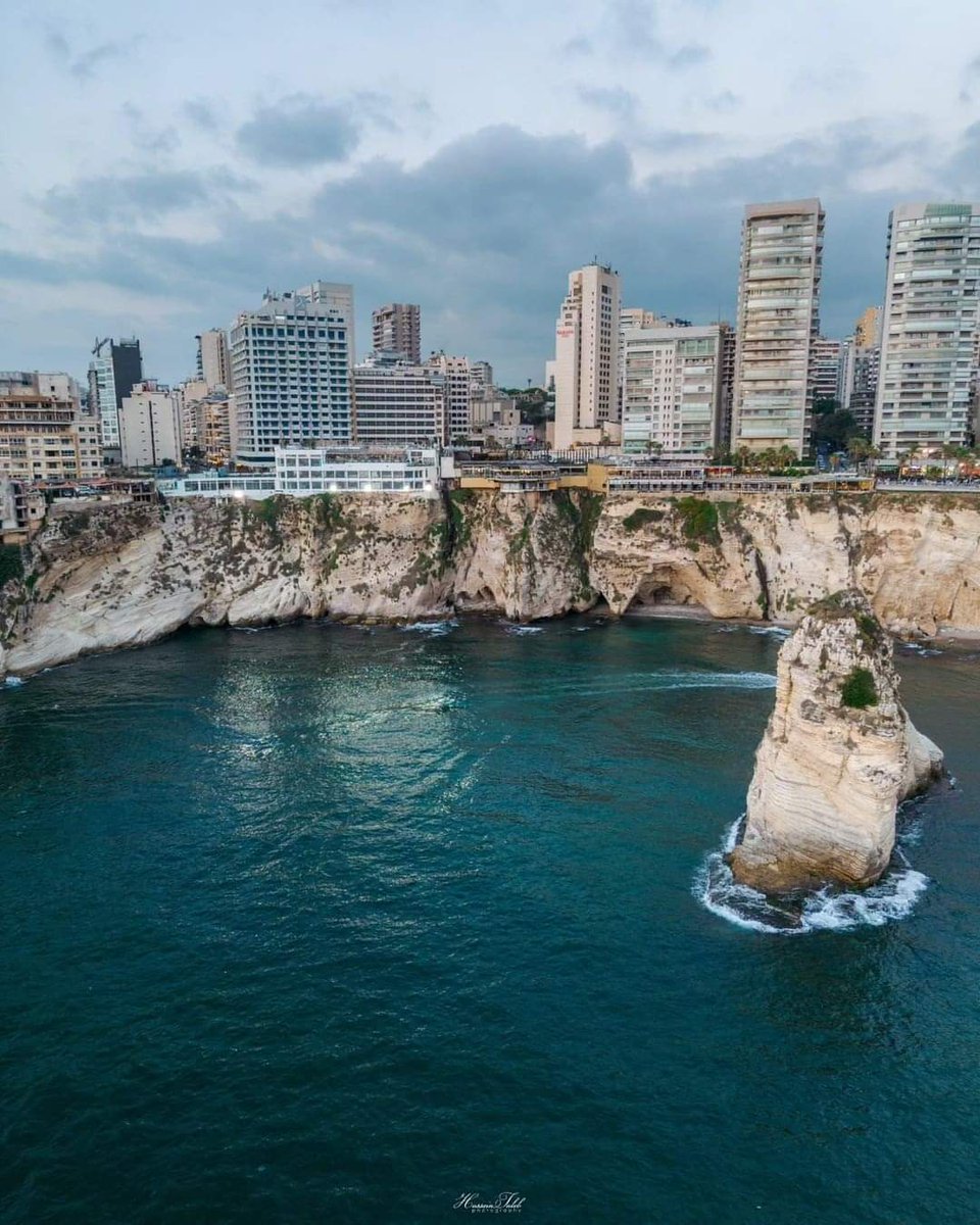 BeirutPhoto23's tweet photo. The rocky shore of #Rouche #Beirut
#صباح_الخير #بيروت https://t.co/01XgQ6I6Xg