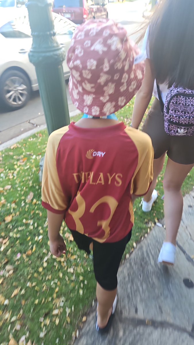 Nosso pequeno DH Plays passou para o day 2 do #PokemonWorlds2024 na categoria junior!
Make it Rain garoto!